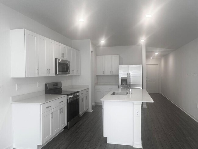 Building Photo - 3697 NE 32nd Ct