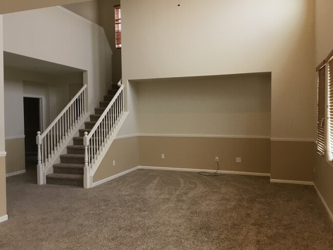 Building Photo - 7426 E Redlands Ave.