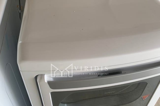 Building Photo - 1001 Mohawk St