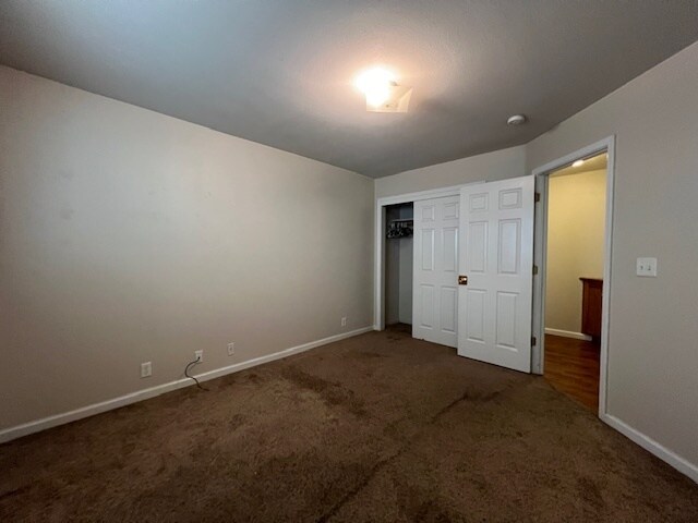 Building Photo - 1057 Windsor Way