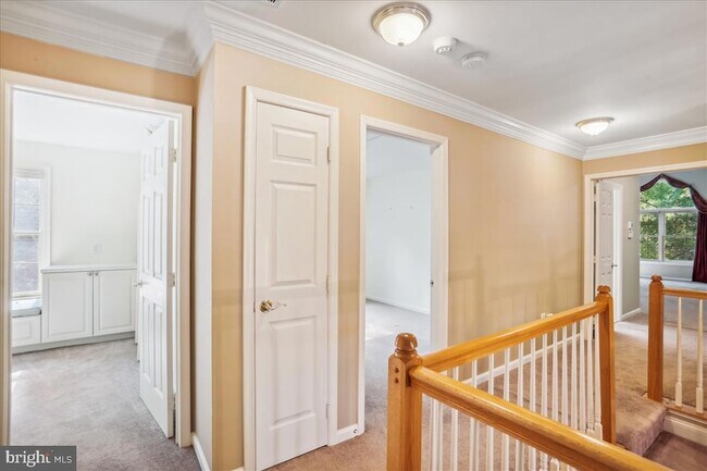 Building Photo - 8931 Falls Farm Dr