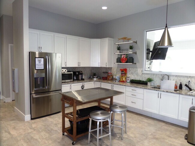 Building Photo - 7997 Penrose Pl