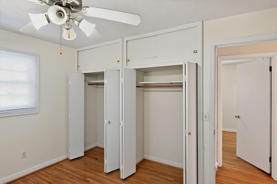 Building Photo - 1580 N Honeycutt St