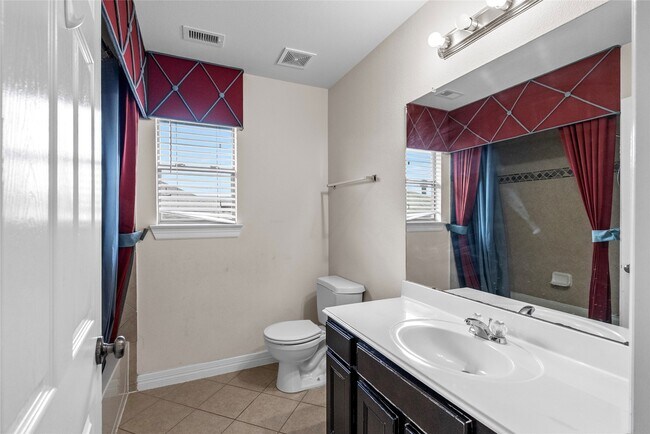 Building Photo - 21507 Bedias Creek Dr