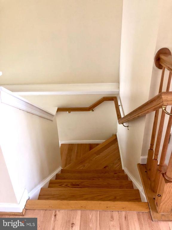 Building Photo - 614 Eisenhower Dr