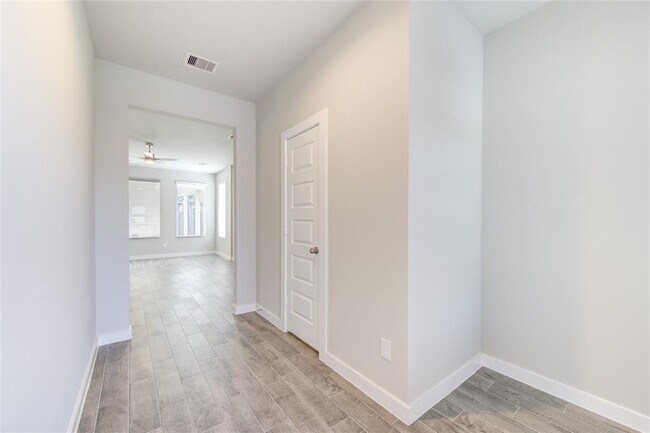 Building Photo - 2623 Finley Ln