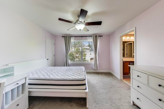 Building Photo - 613 Kinnear Cove