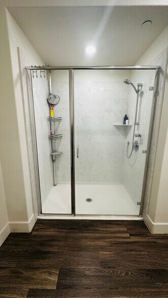 Building Photo - 5933 Sunstone Dr