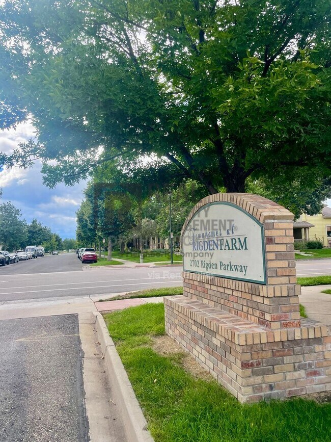 Building Photo - 2702 Rigden Pkwy