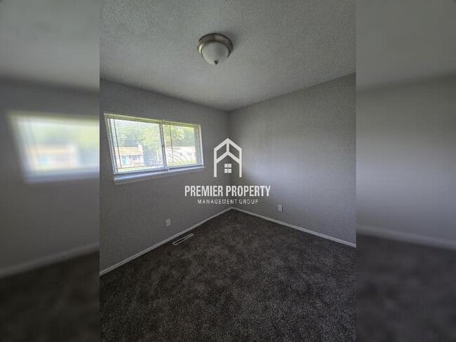 Building Photo - 610 Mullanphy Ln