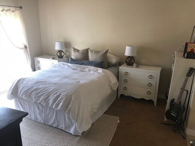 Building Photo - 1612 W 3180 N