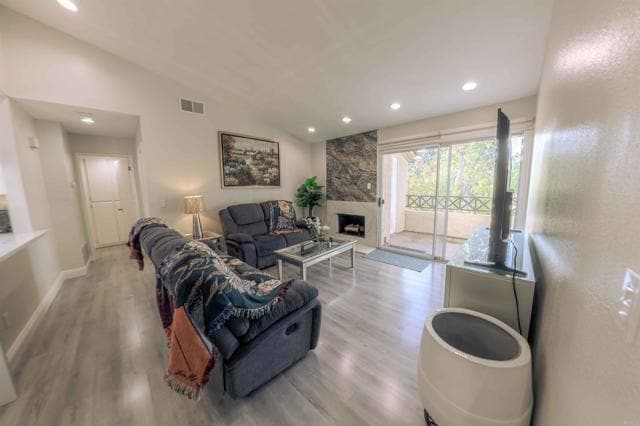 Building Photo - 767 Brookstone Rd