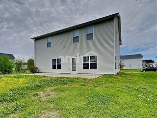 Building Photo - 212 Meadow Wood Rd