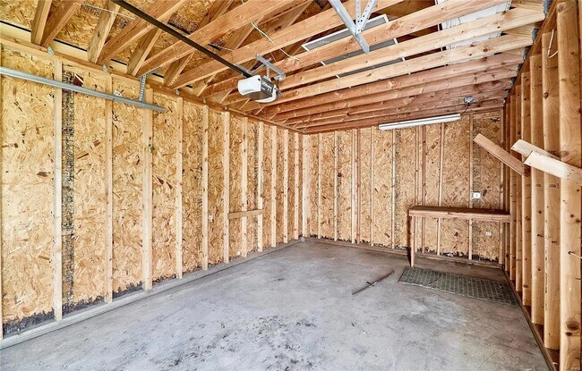 Building Photo - 6108 Eaton Dr