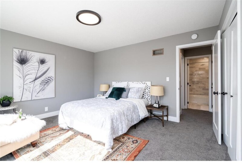 Building Photo - 4248 Regent Ave N