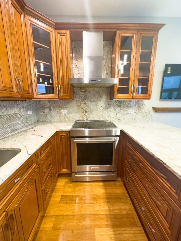 Building Photo - 3714 S Indiana Ave