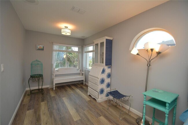 Building Photo - 7094 N Ocean Shore Blvd