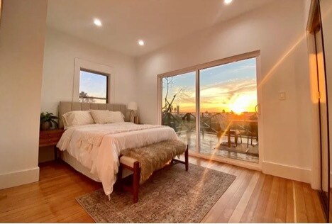 Master bedroom at sunset. - 1334 Pennsylvania Ave