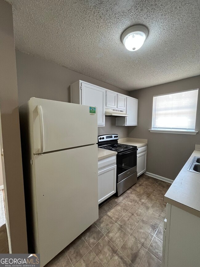 Building Photo - 409 Baltic Ct