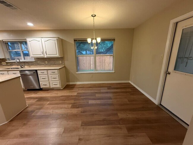 Building Photo - 103 Windmill Cove
