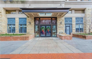 Building Photo - 1111 25th St NW