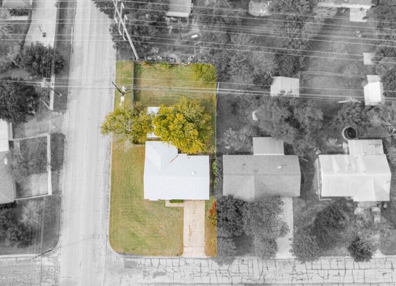 Ariel view of property - 1800 Hilltop Dr
