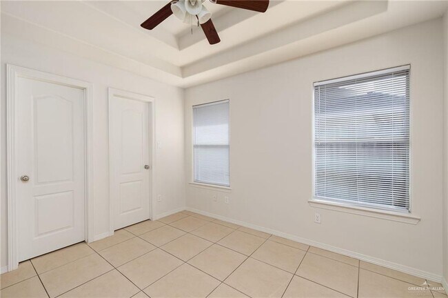 Building Photo - 14 Horsetail Falls