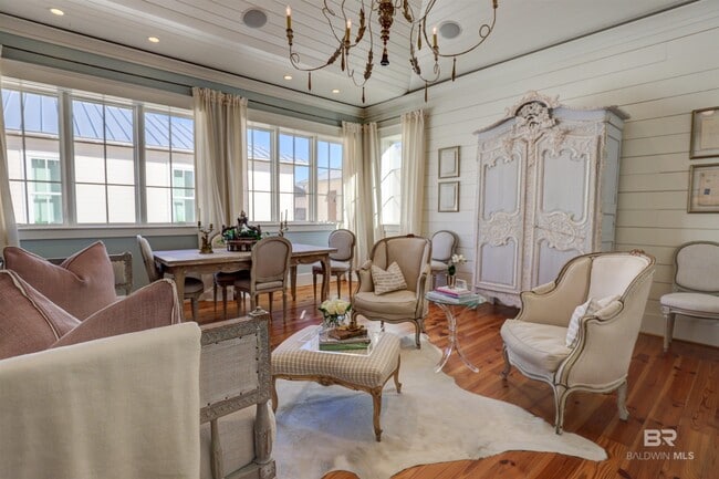 Building Photo - 4 Downtown Founders Ln