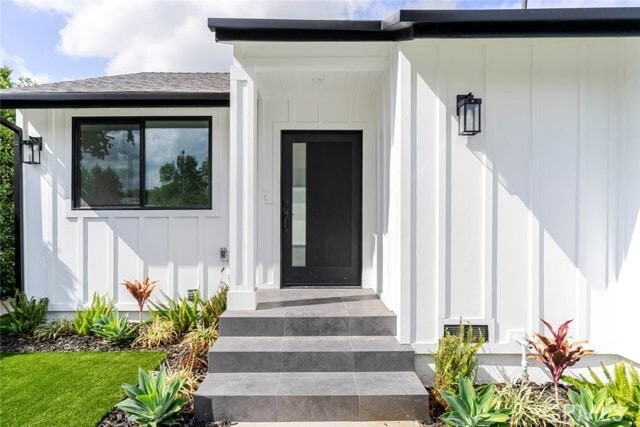 Building Photo - 6219 Sylvia Ave