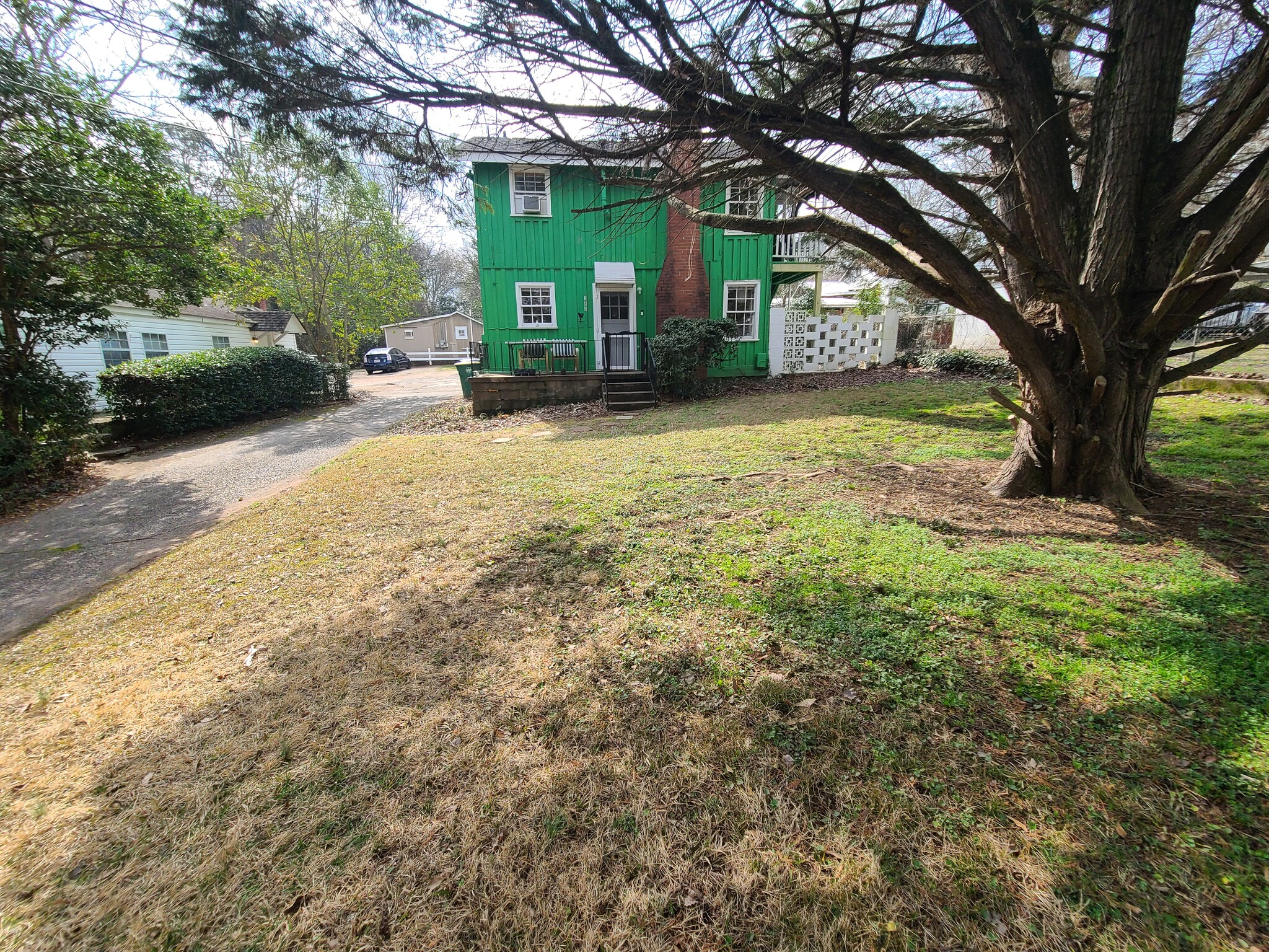 Building Photo - 185 Nantahala Ave