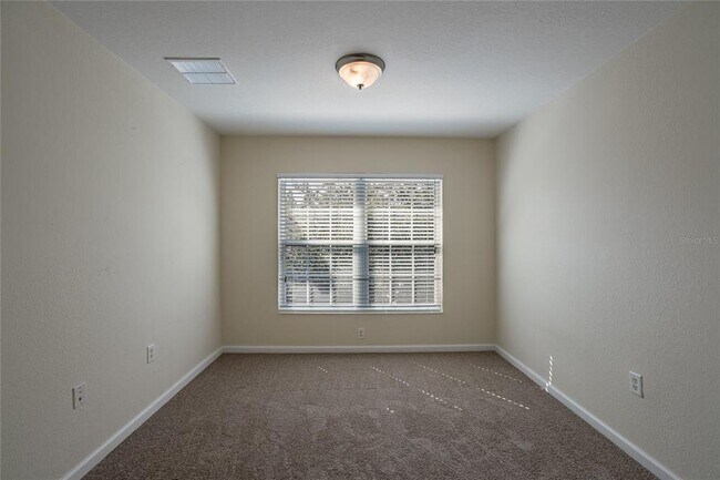 Building Photo - 8313 Foster Dr