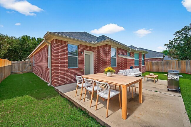 Building Photo - 2815 Sage Creek Ct