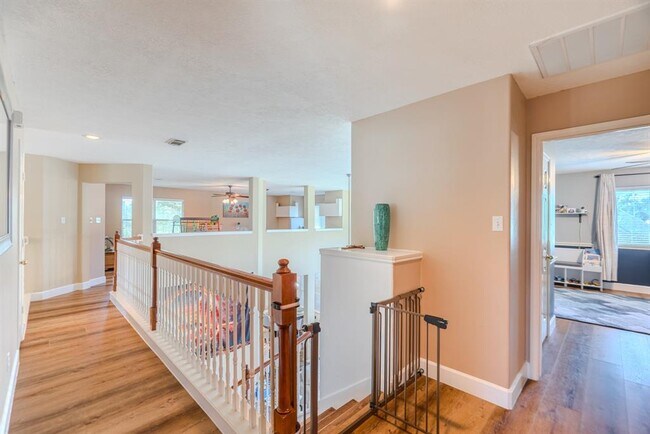 Building Photo - 8303 Hayden Cove Dr