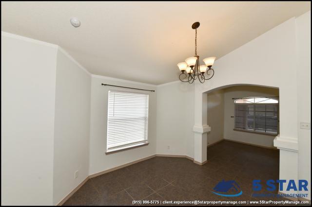 Building Photo - 4 bedroom in El Paso TX 79934