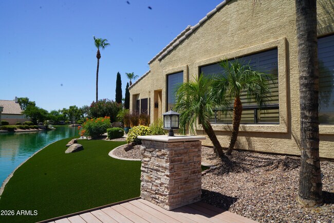 Building Photo - 3340 S Camellia Pl