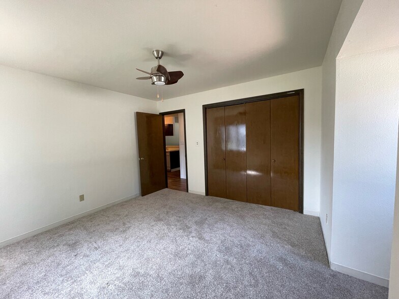 Building Photo - 1315 Kirkwood Dr