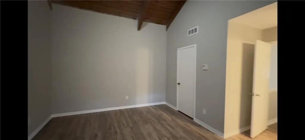 Building Photo - Room in Townhome on Terrace Trail