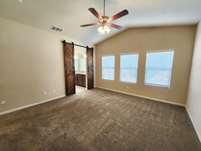 Building Photo - 13710 Onyx Night Dr