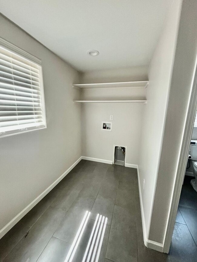 Building Photo - Beautiful 2100 sq ft Prescott home, 4 bed 2 bath with large upstairs loft on almost an acre of land!