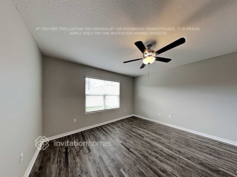 Building Photo - 17019 Wave Tressle Pl