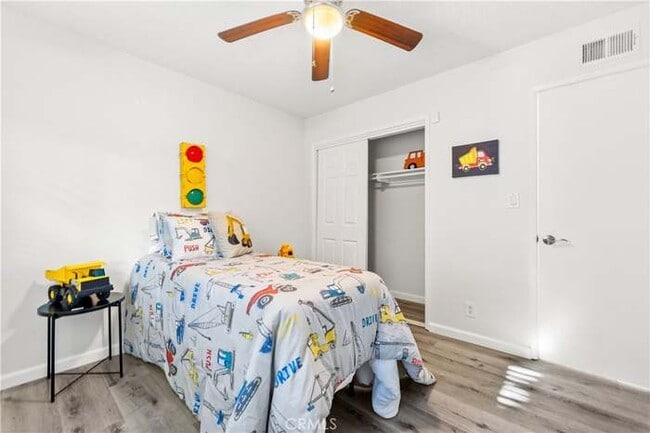 Building Photo - 5402 Anthony Ave