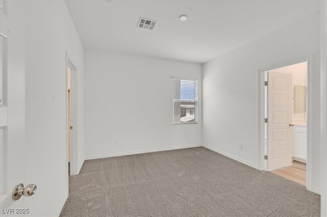 Building Photo - 8852 Flora Run Ave