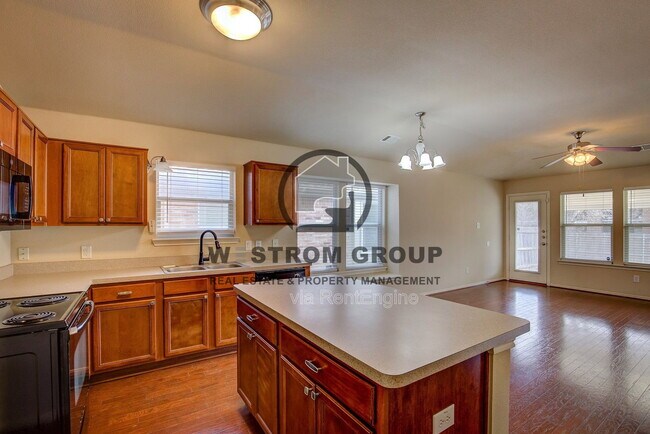 Building Photo - 8821 Highland Orchard Dr