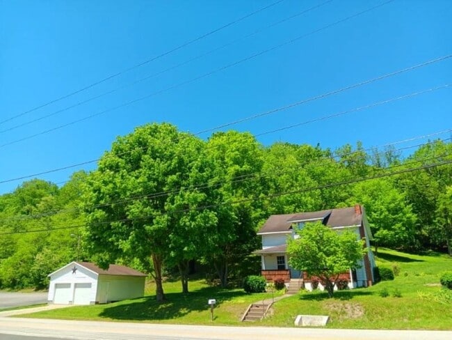 Building Photo - 230 Terrace Ave