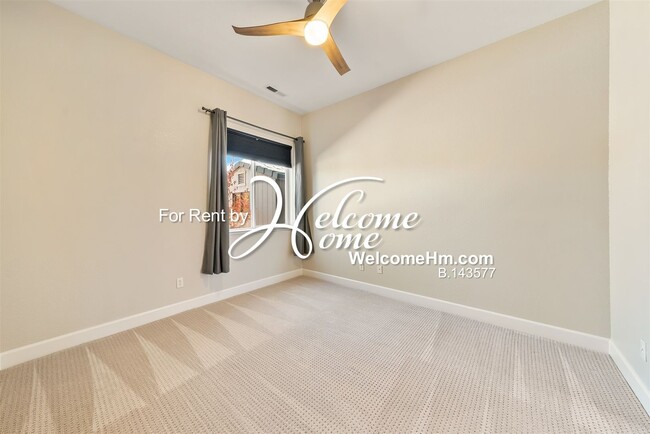 Building Photo - 15020 Redmond Lp