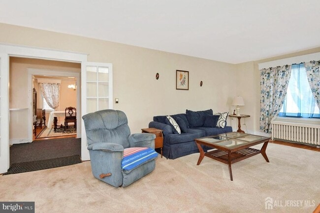 Building Photo - 3728 US-1