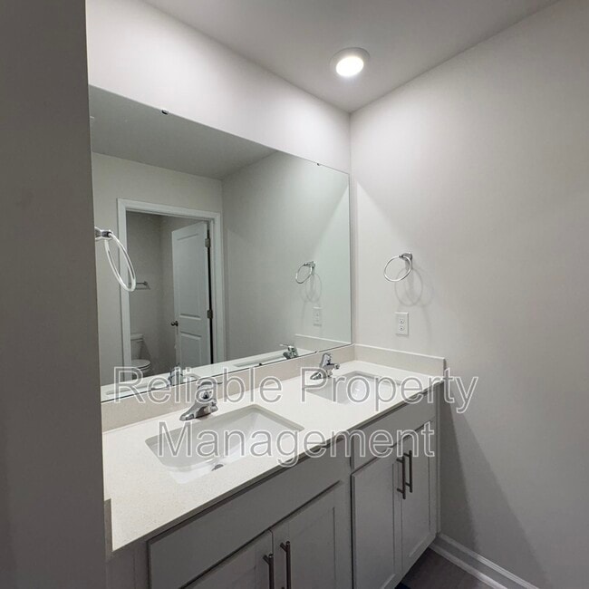 Building Photo - 96 Black Crk Dr