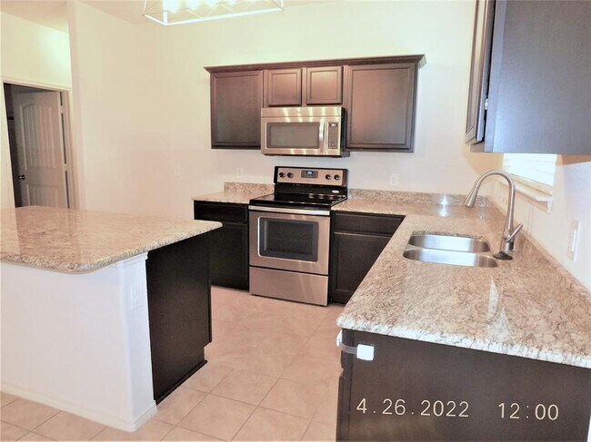 Building Photo - 4622 Cormorant Dr