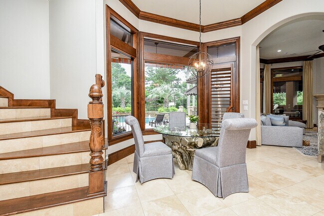 Building Photo - 10 Player Pond Pl