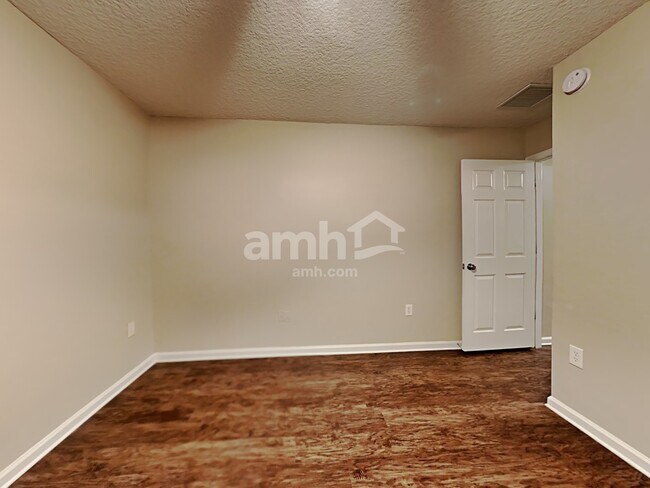Building Photo - 13994 Fish Eagle Drive East